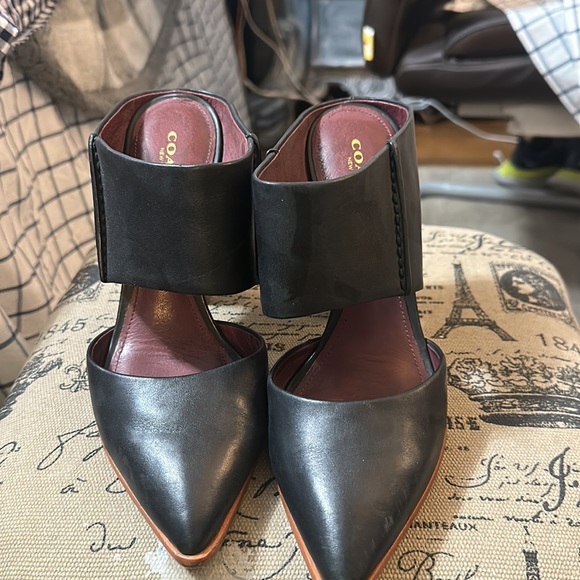 Coach Black leather shoes - Picture 2 of 4